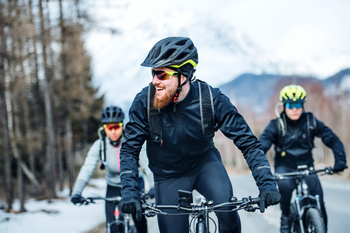 Winter Cycling Tips: Techniques, Style, and Safety